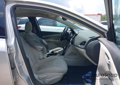 2013 Dodge Dart Sxt z USA, uszkodzony, nr VIN 1C3CDFBA4DD118968